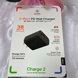 SMAR 38 Watts T 2 Port PD Wall Charger New in box